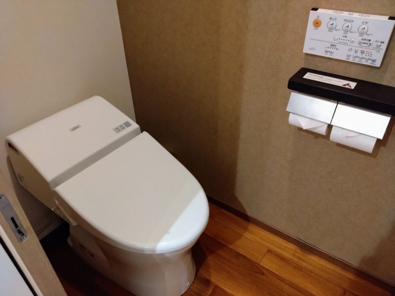 三井ガーデンホテル大阪プレミア・トイレ